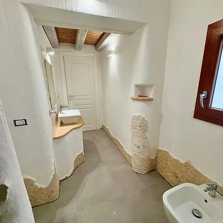 Restazzu, A New Idea Of Sardinian Stazzu 别墅 Brunella