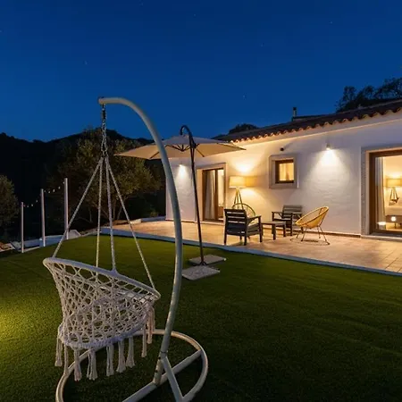 Restazzu, A New Idea Of Sardinian Stazzu Villa *