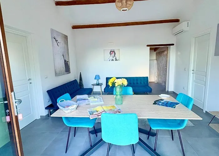 Restazzu, A New Idea Of Sardinian Stazzu Villa *